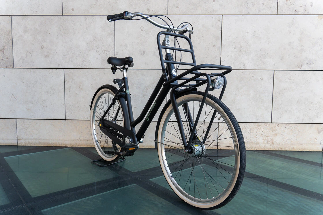 Rower miejski Gazelle Miss Grace Black Mat 59