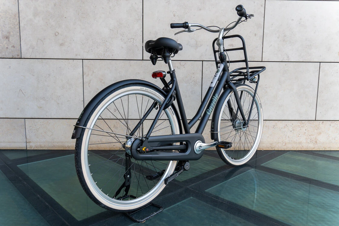 Rower miejski Gazelle Miss Grace Black Mat 59