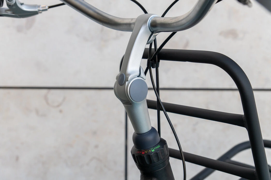 Rower miejski Gazelle Miss Grace Black Mat 59