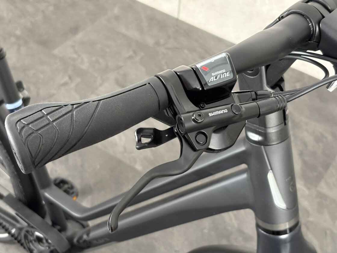 Rower na pasku KOGA F3 8.0 (Alfine 11) MY27 Vulcan Black (mat)