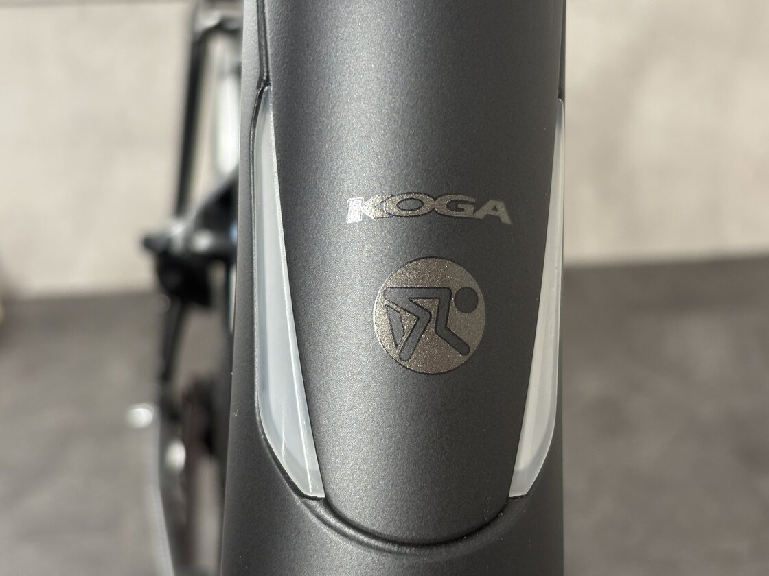 Rower na pasku KOGA F3 8.0 (Alfine 11) MY27 Vulcan Black (mat)