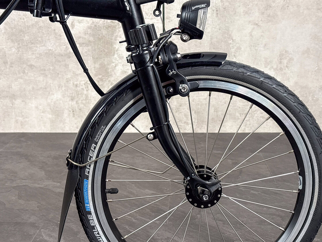 Rower składany Brompton C-Line 4s Dynamo SV8 Matt Black