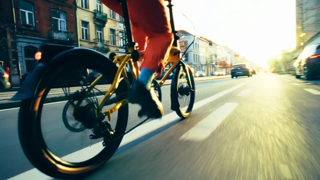 Rower składany elektryczny Ahooga E-MAX Derailleur 8 Bumblebee