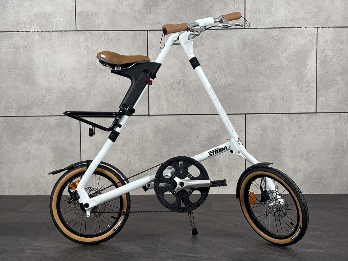 Rower składany STRIDA 5 QR+ 16" na pasku zebatym biały