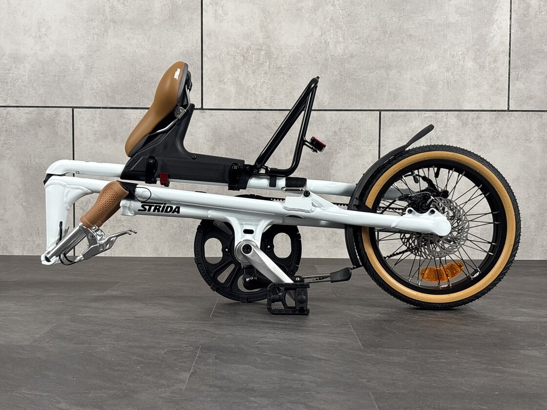 Rower składany STRIDA 5 QR+ 16" na pasku zebatym biały
