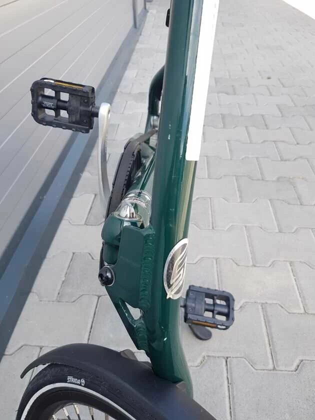 Rower składany STRIDA EVO 18" OUTLET Butelkowa zieleń