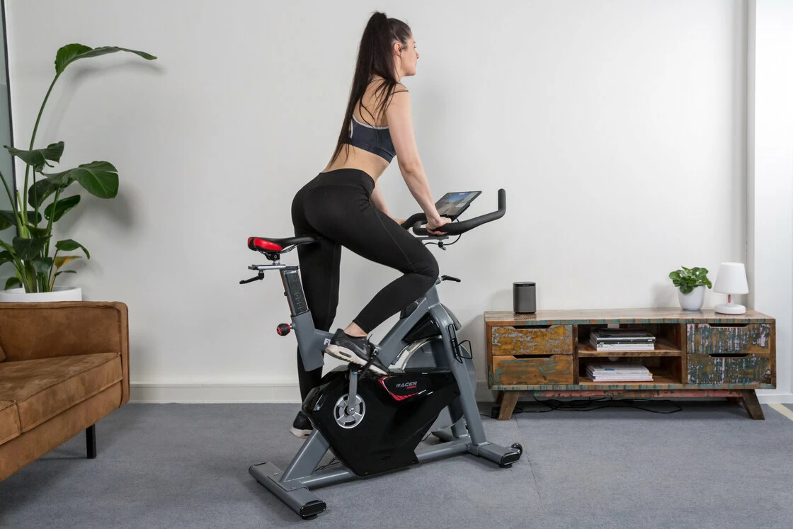 Rower treningowy spinningowy Flow Fitness Racer DSB600i Speed Bike
