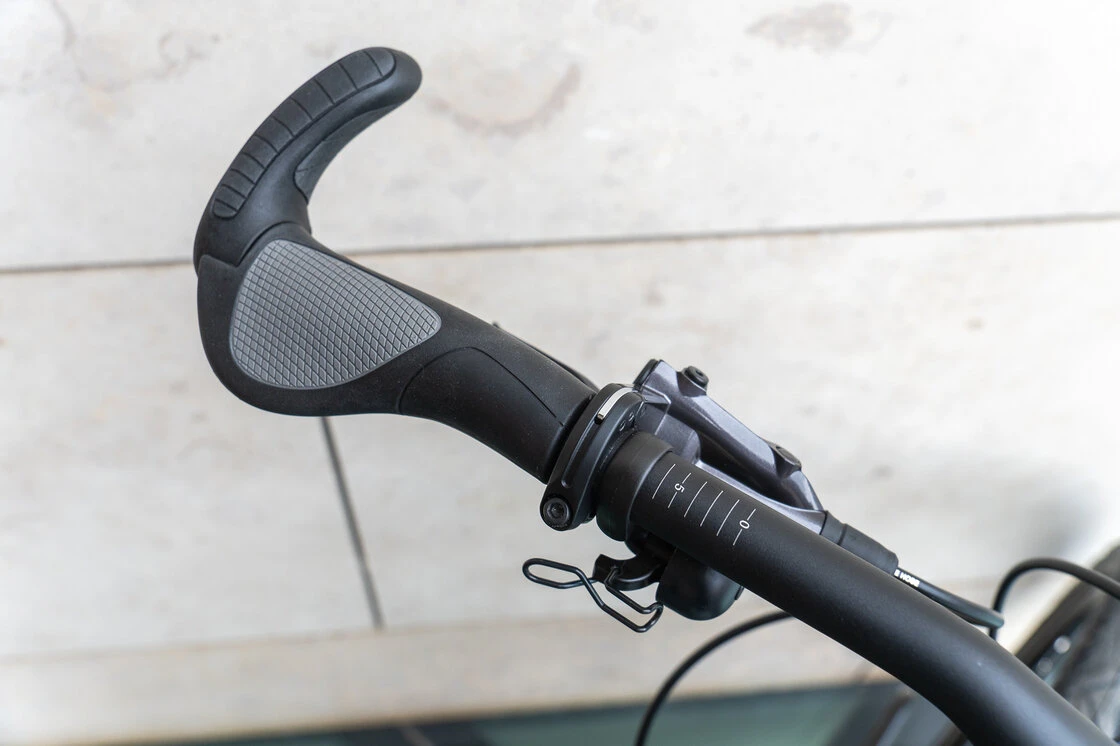 Rower turystyczny na pasku KOGA WorldTraveller Rohloff Męski Graphite Black Shiny 56