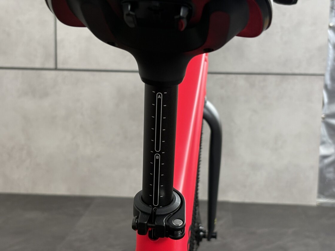 Rower woom 5 Explore Limited Edition Neon Pink