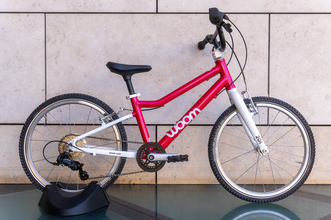 Rower woom GO 4 Różowy