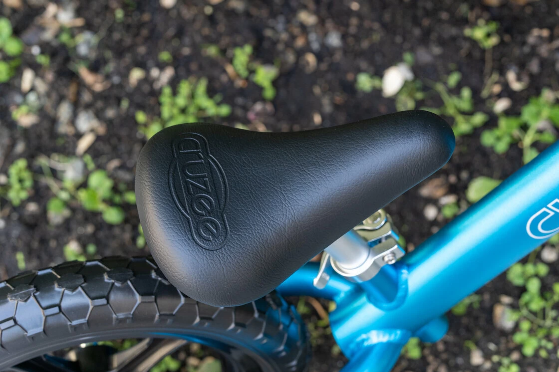 Rowerek biegowy CRUZEE 12" Czarne Koła lekki Niebieski