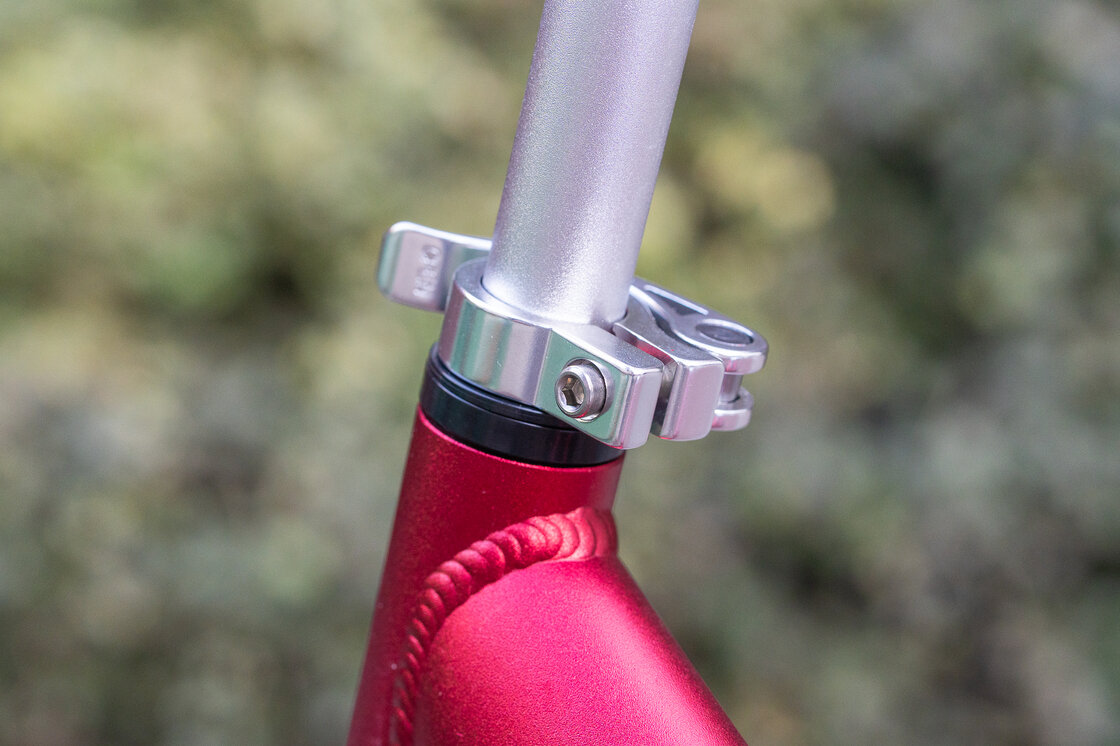 Rowerek biegowy CRUZEE 12" Czerwony - nowe białe siodełko