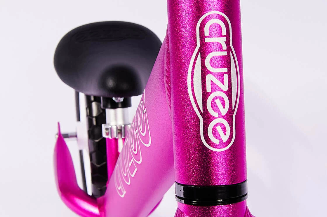 Rowerek biegowy CRUZEE 12" Różowy - czarne siodełko