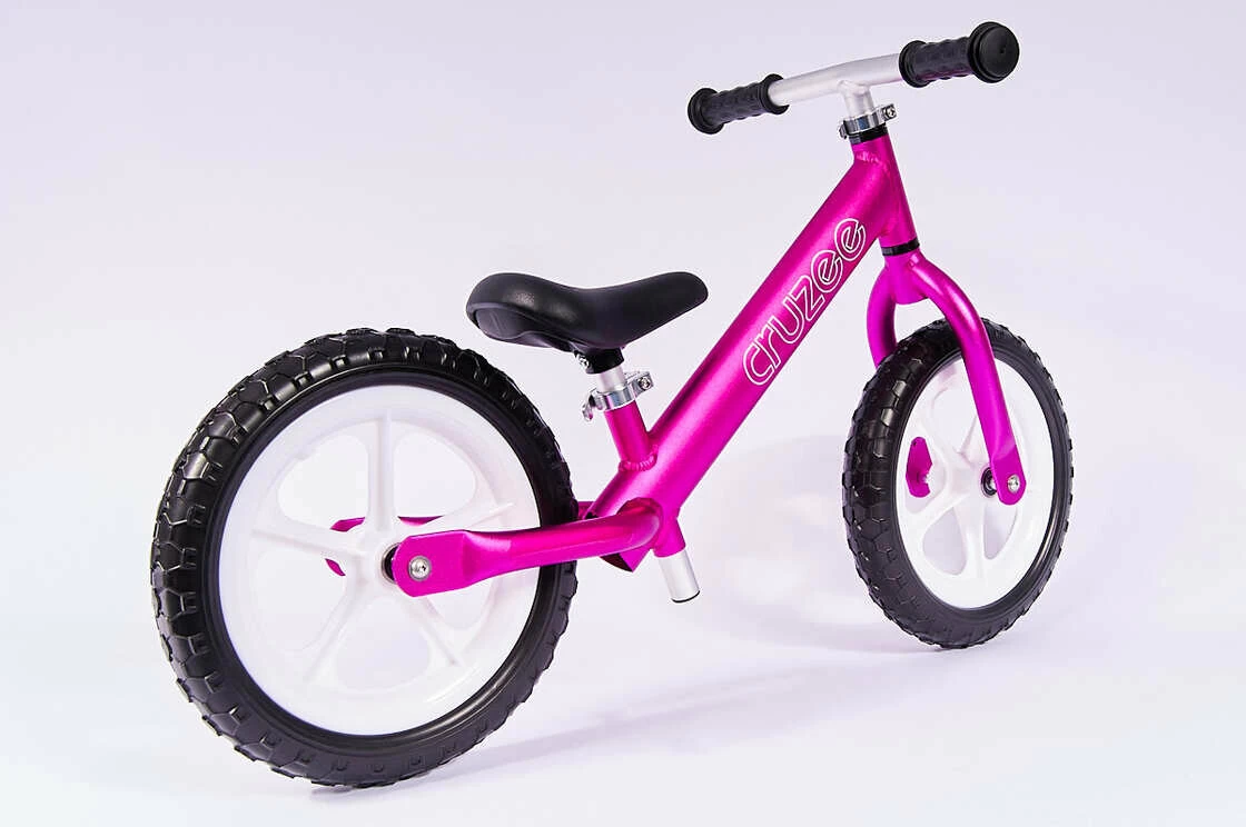 Rowerek biegowy CRUZEE 12" Różowy - czarne siodełko