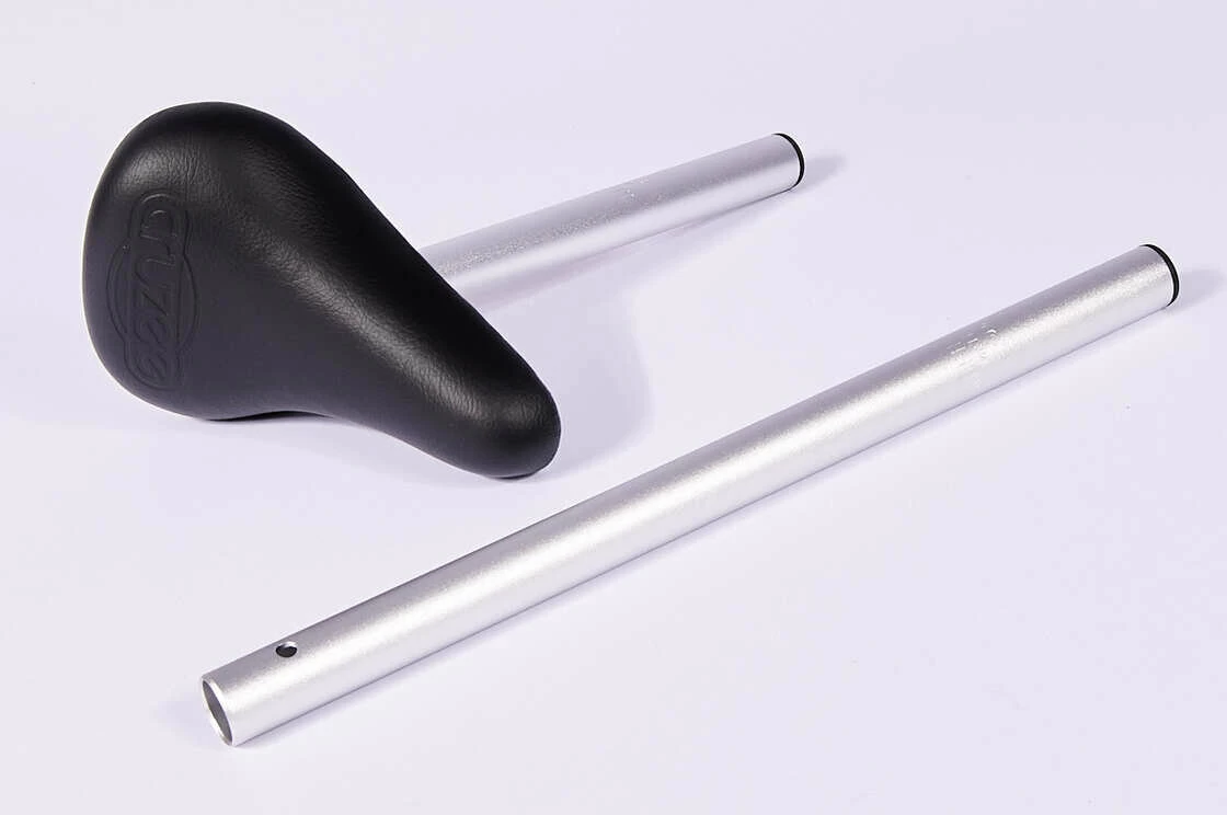 Rowerek biegowy CRUZEE 12" Różowy - czarne siodełko