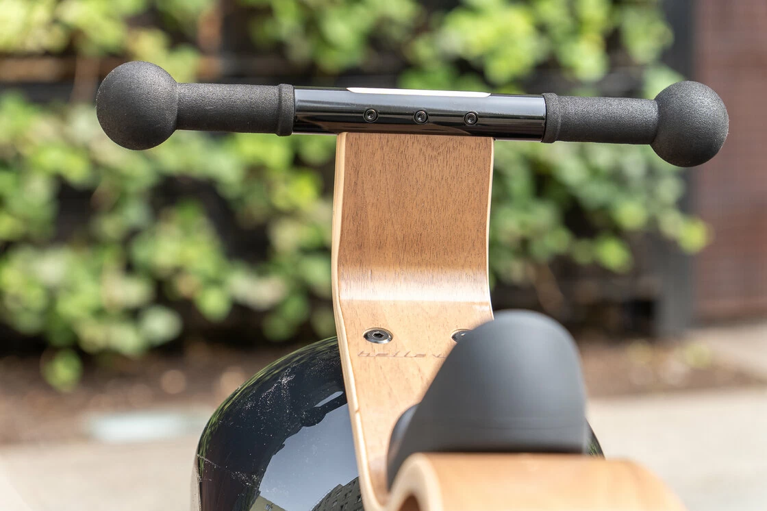 Rowerek biegowy Early Rider BELLA VELIO czarny