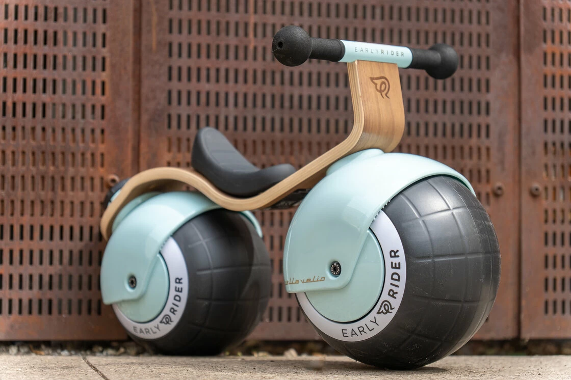 Rowerek biegowy Early Rider BELLA VELIO niebieski