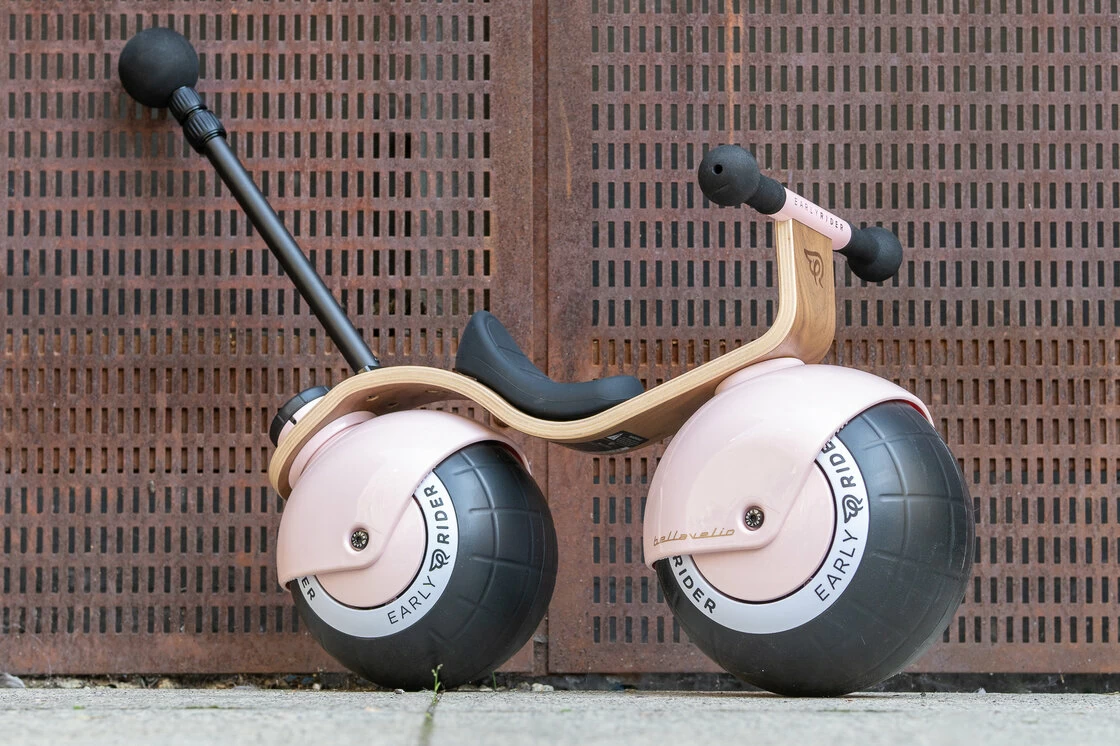 Rowerek biegowy Early Rider BELLA VELIO różowy