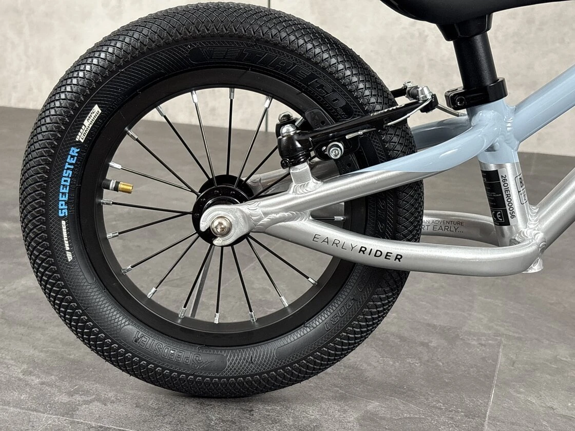 Rowerek biegowy Early Rider Belter 12"  Arctic Blue