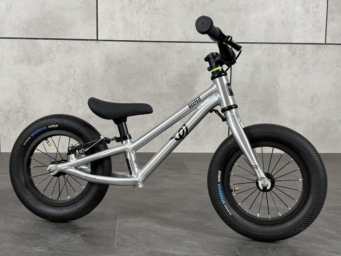 Rowerek biegowy Early Rider Belter 12"  Brushed Aluminium