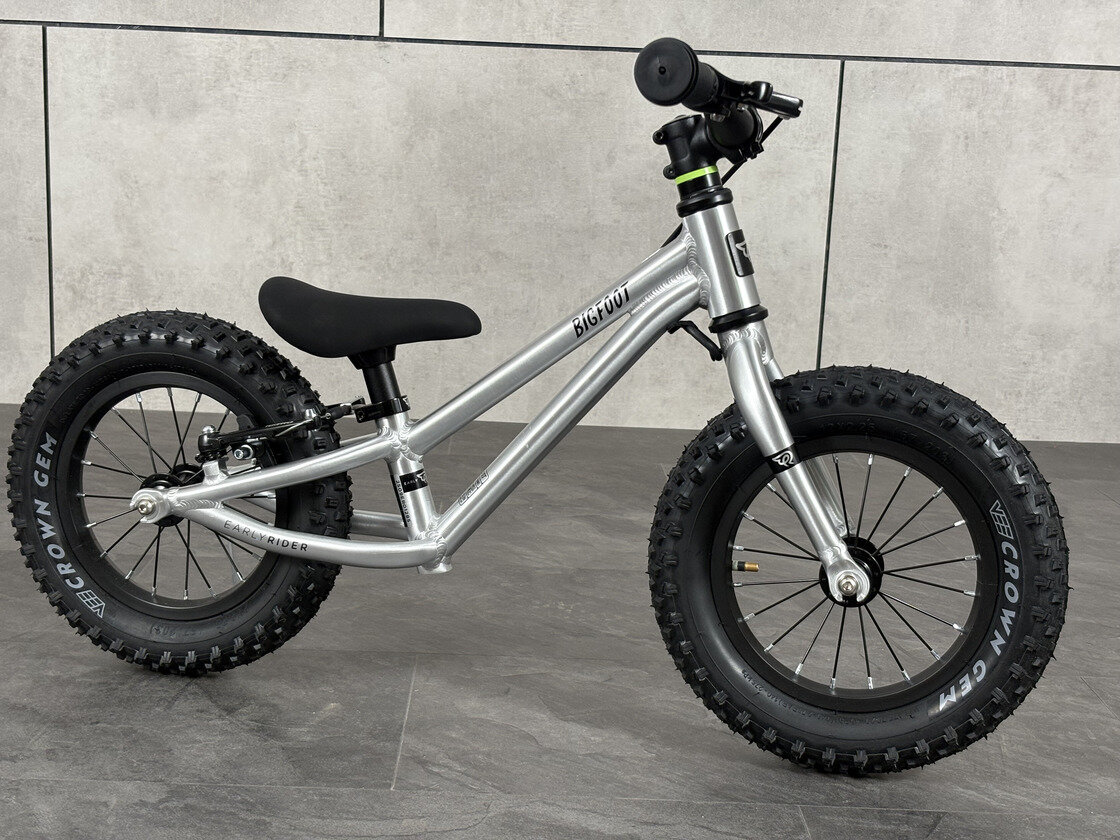 Rowerek biegowy Early Rider Big Foot 12"   Brushed Aluminium