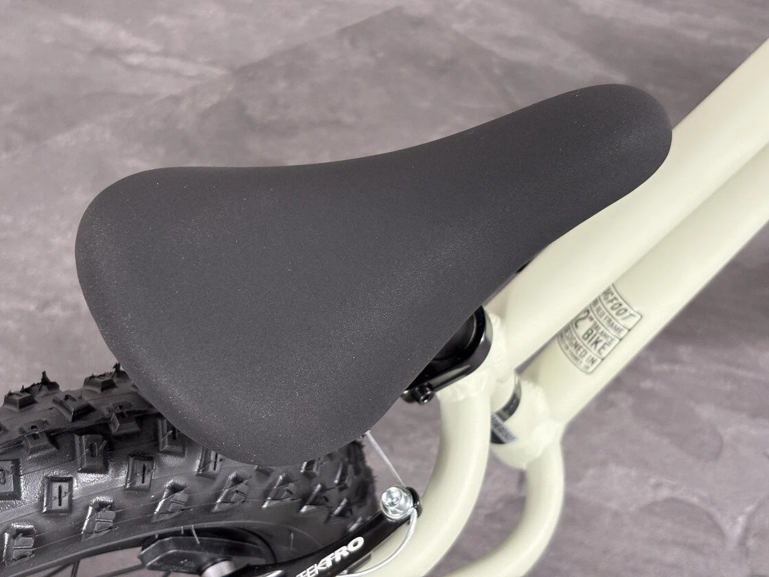 Rowerek biegowy Early Rider Big Foot 12"  Sage Green