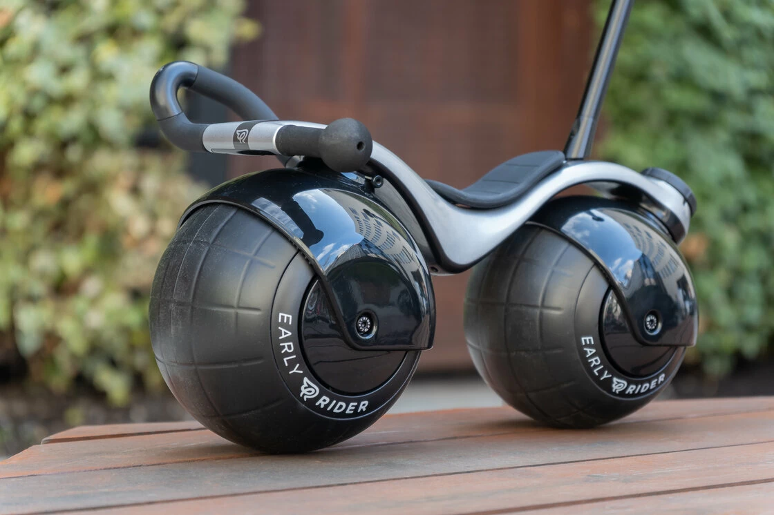 Rowerek biegowy Early Rider Super Velio srebrny 