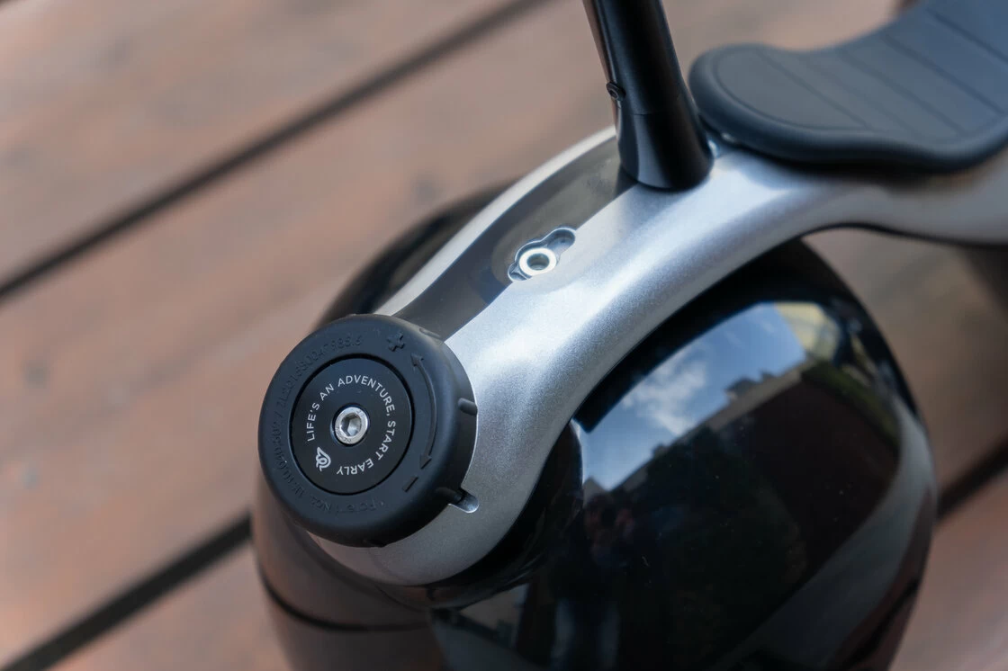 Rowerek biegowy Early Rider Super Velio srebrny 