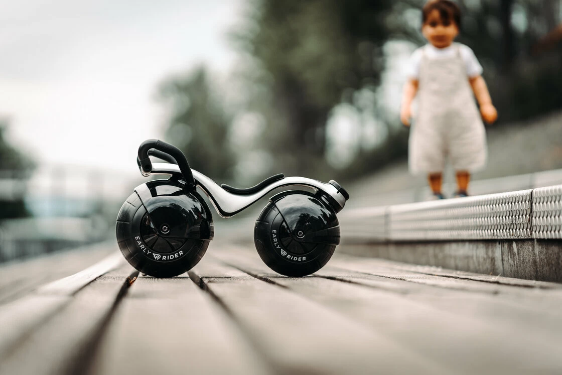 Rowerek biegowy Early Rider Super Velio srebrny 