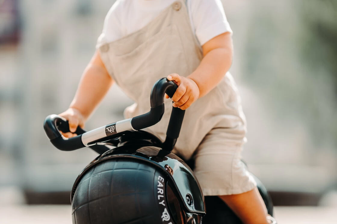 Rowerek biegowy Early Rider Super Velio srebrny 