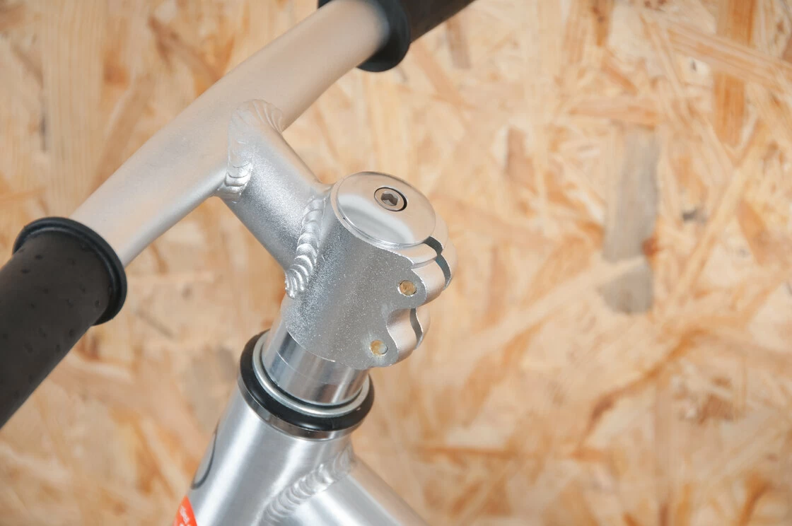 Rowerek biegowy Kokua LIKEaBIKE Jumper Biało-Perłowy