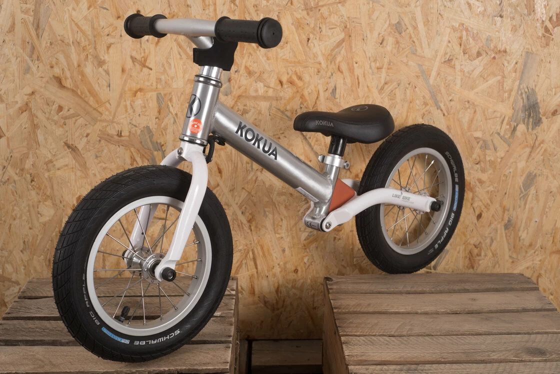 Rowerek biegowy Kokua LIKEaBIKE Jumper Biało-Perłowy