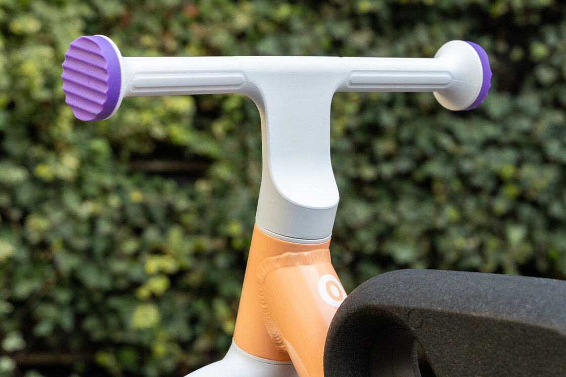 Rowerek biegowy woom WOW "Zabawka Roku 2025" Pop peach