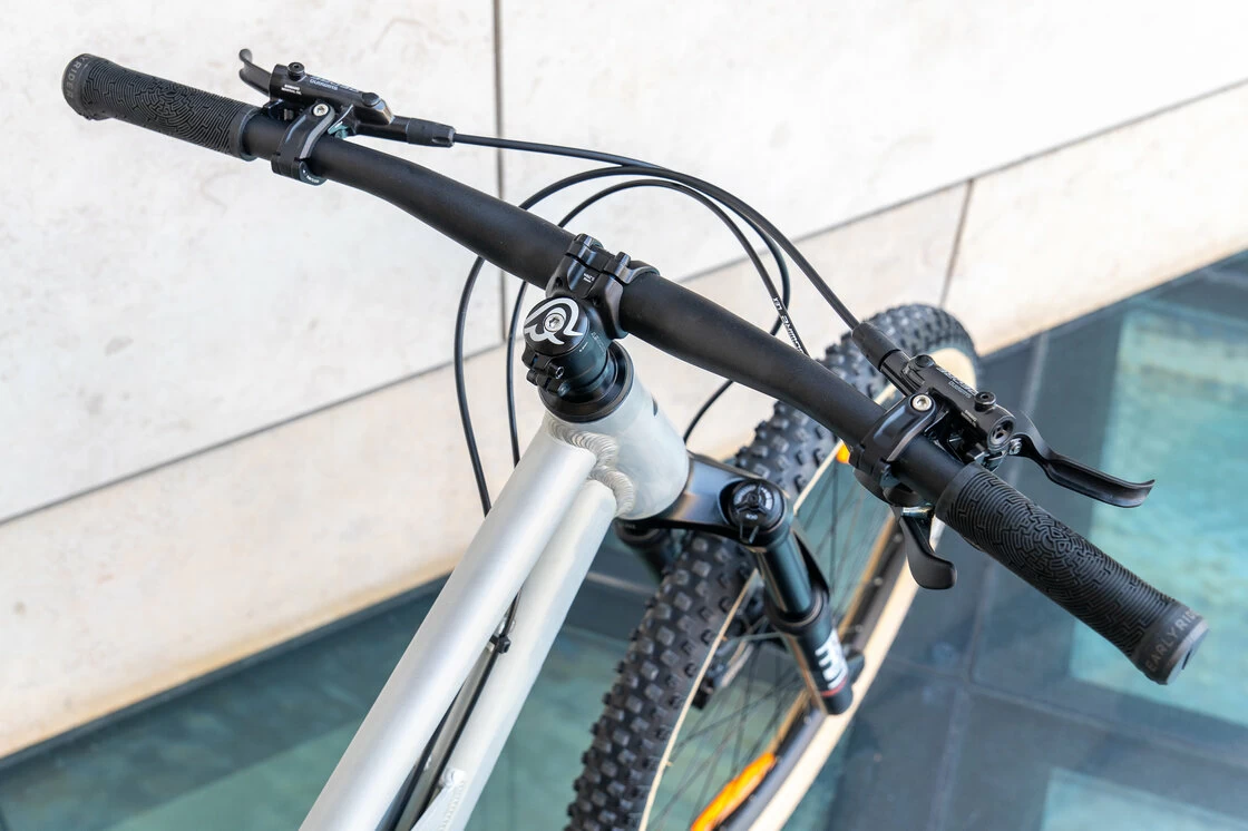 Rowerek dla dzieci Full Suspension Early Rider Hellion X24 Aluminium