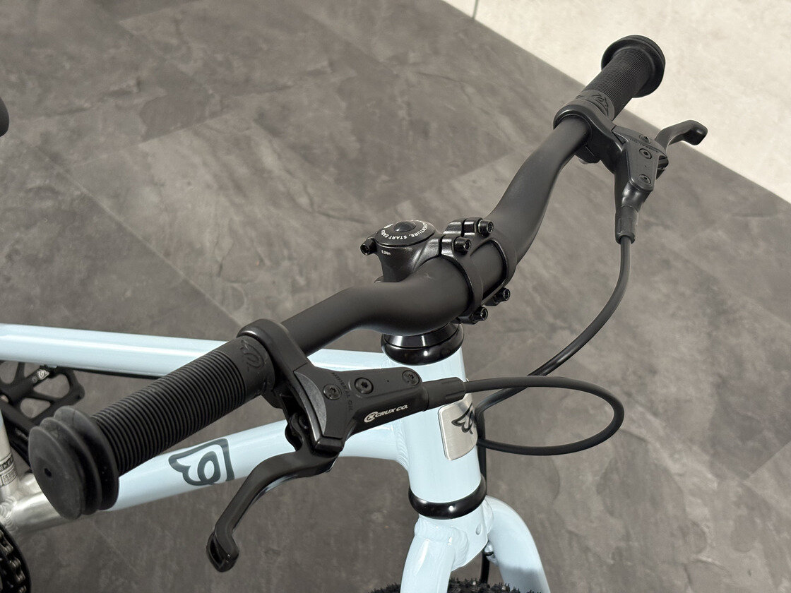 Rowerek dziecięcy Early Rider Seeker 16 2026 Arctic Blue