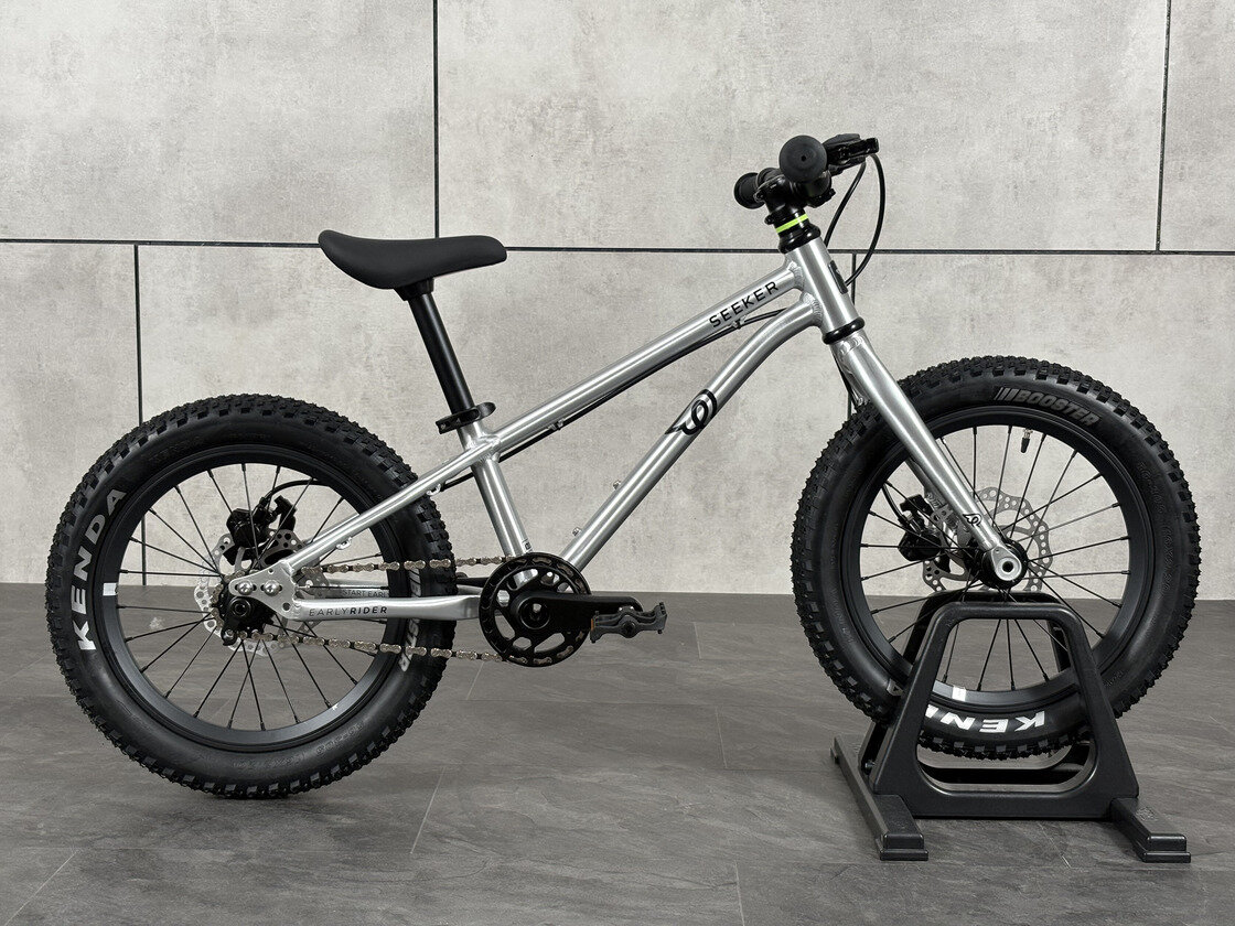 Rowerek dziecięcy Early Rider Seeker 16 2026 Brushed Aluminium