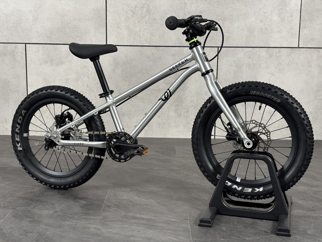 Rowerek dziecięcy Early Rider Seeker 16 2026 Brushed Aluminium