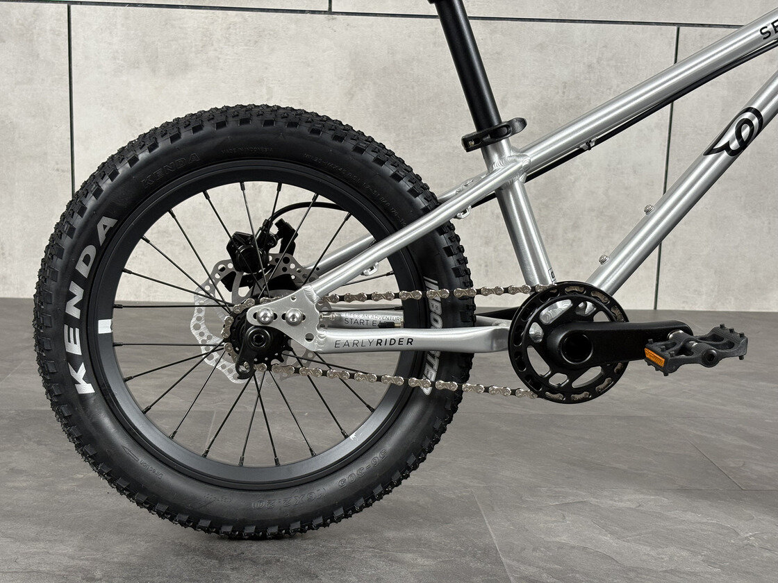 Rowerek dziecięcy Early Rider Seeker 16 2026 Brushed Aluminium