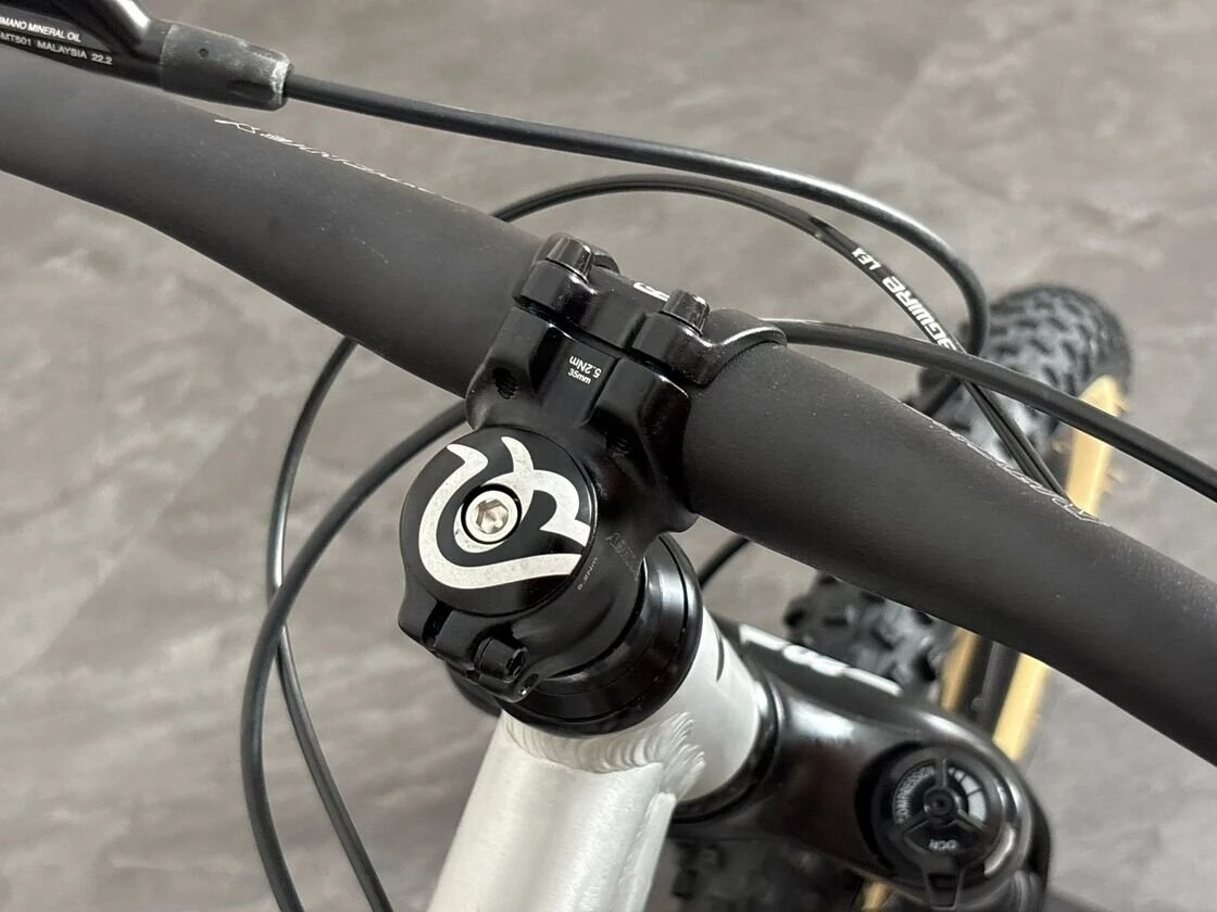 Rowerek Full Suspension Early Rider Hellion X20 Brushed