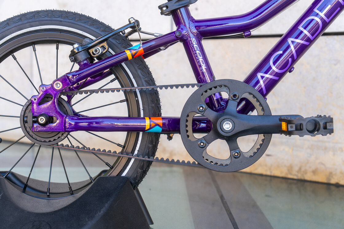 Rowerek na pasku ACADEMY GRADE 2 Belt 14" fioletowy