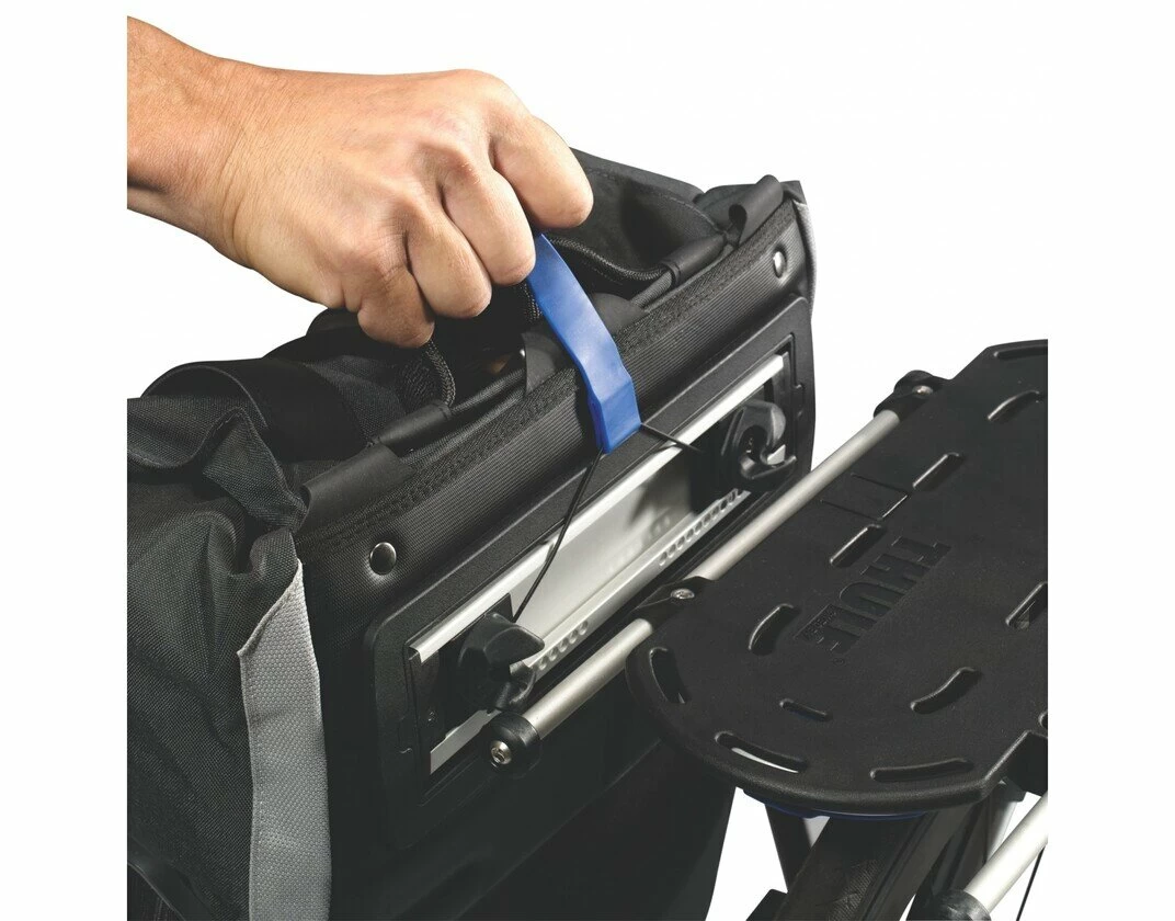 Sakwa miejska Thule Pack ’n Pedal Commuter Czerwona