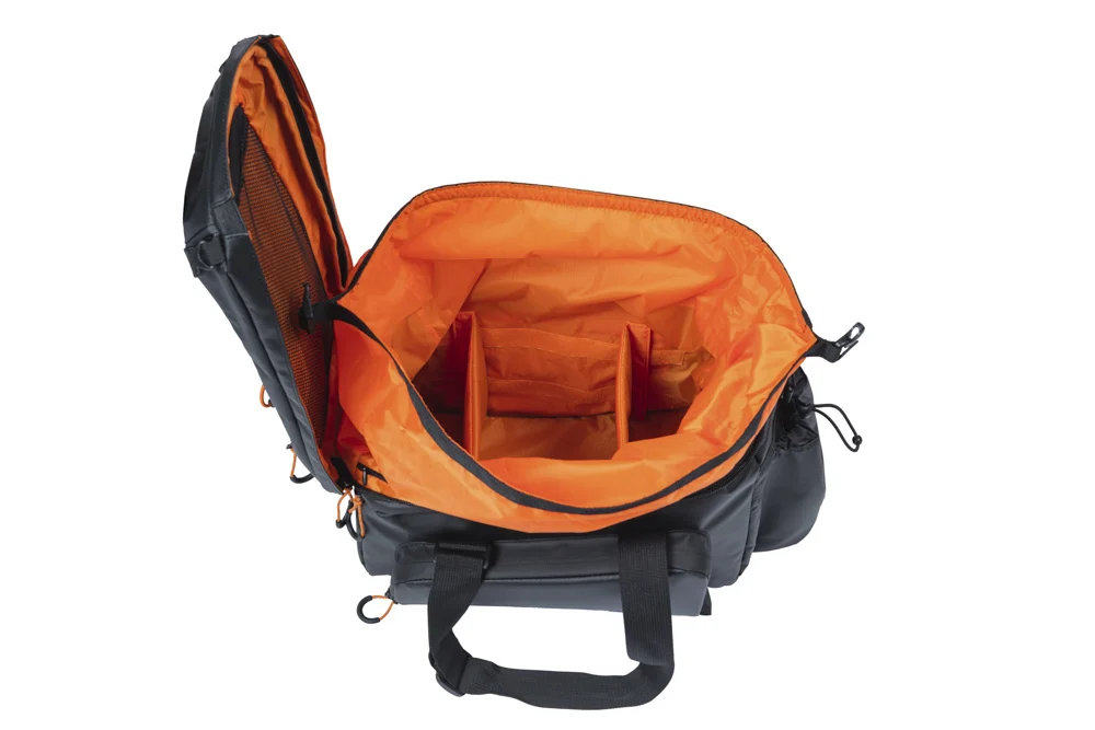 Sakwa na tylny bagażnik rowerowy Basil Miles Tarpaulin  XL Pro MIK 2.0