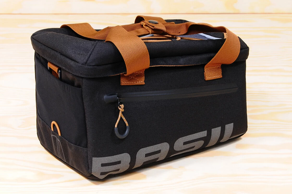Sakwa na tylny bagażnik rowerowy Basil Miles Trunkbag MIK
