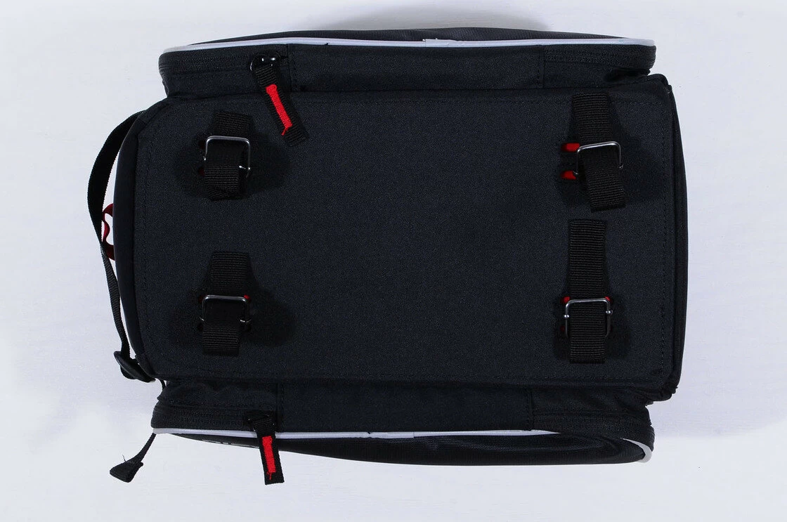 Sakwa na tylny bagażnik rowerowy Basil Sport Desing Trunkbag Czarny / czerwony