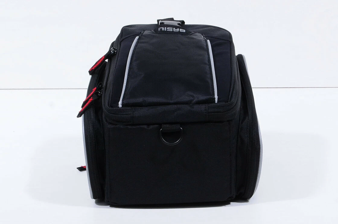 Sakwa na tylny bagażnik rowerowy Basil Sport Desing Trunkbag Czarny / czerwony