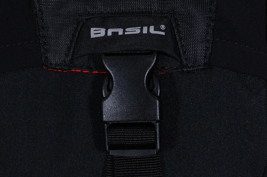 Sakwa na tylny bagażnik rowerowy Basil Sport Desing Trunkbag Czarny / czerwony