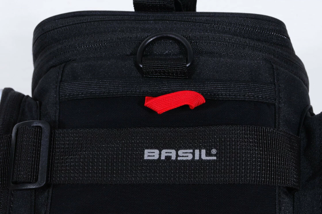Sakwa na tylny bagażnik rowerowy Basil Sport Desing Trunkbag Czarny / czerwony