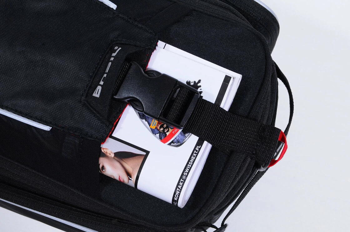 Sakwa na tylny bagażnik rowerowy Basil Sport Desing Trunkbag Czarny / czerwony