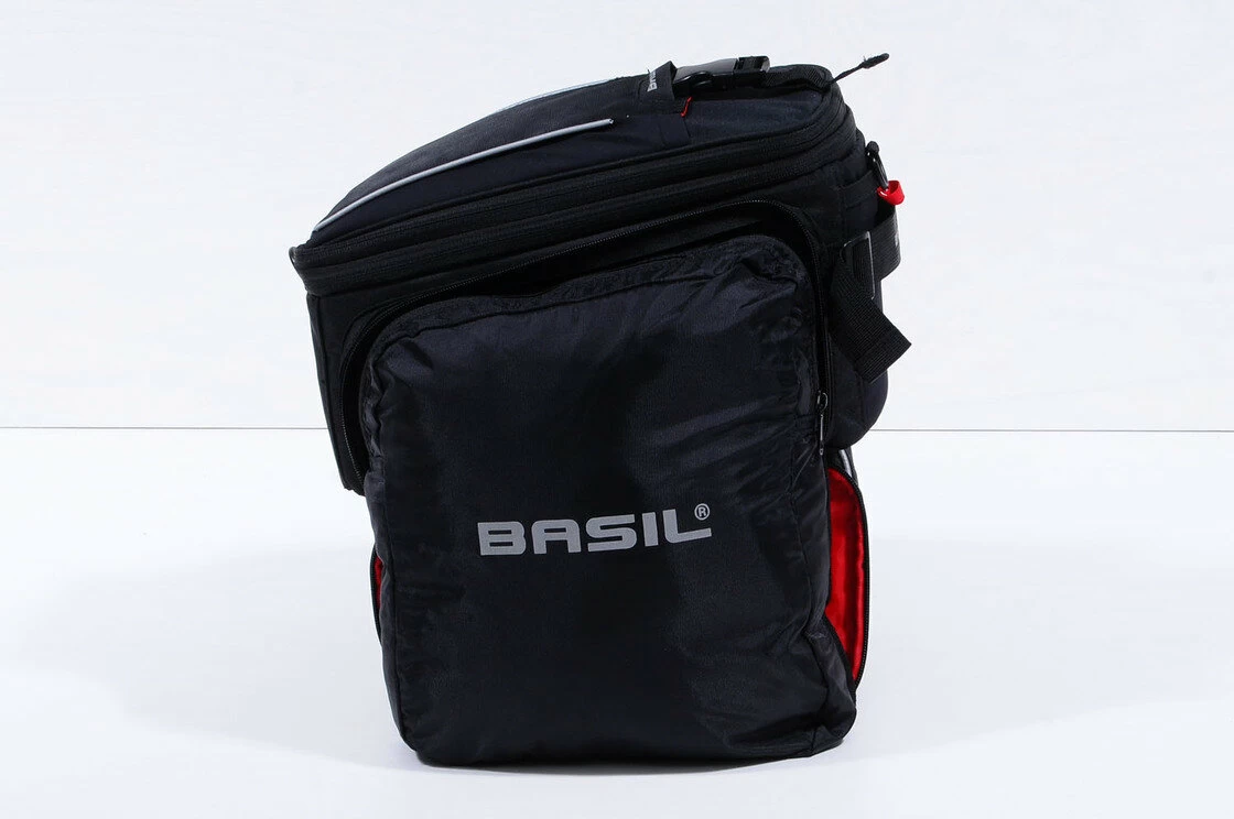 Sakwa na tylny bagażnik rowerowy Basil Sport Desing Trunkbag Czarny / czerwony