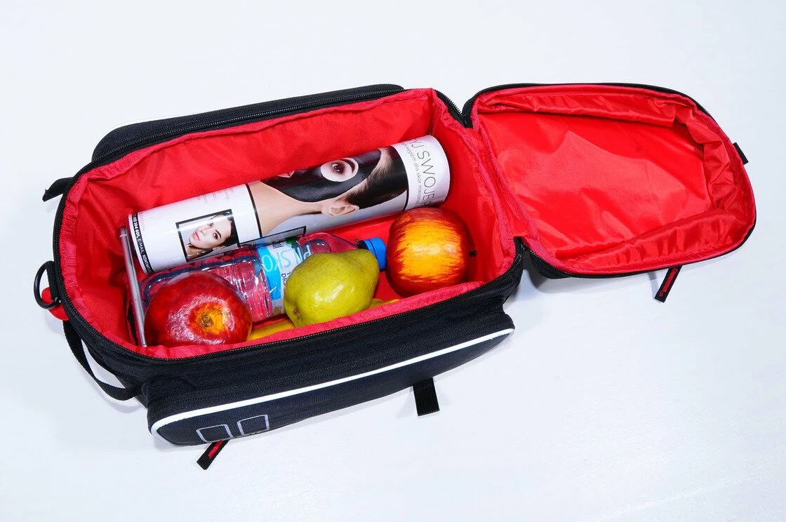 Sakwa na tylny bagażnik rowerowy Basil Sport Desing Trunkbag Czarny / czerwony